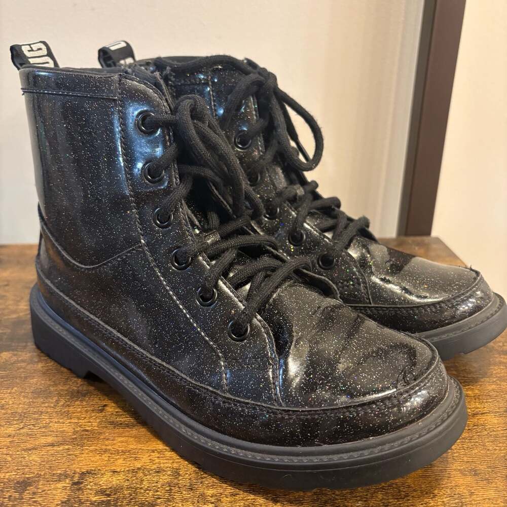 UGG Robley Glitter Combat Boots Youth 5 Big Kid Fits Women’s 7